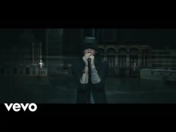 Video: Eminem - Walk on Water (feat. Beyonce)